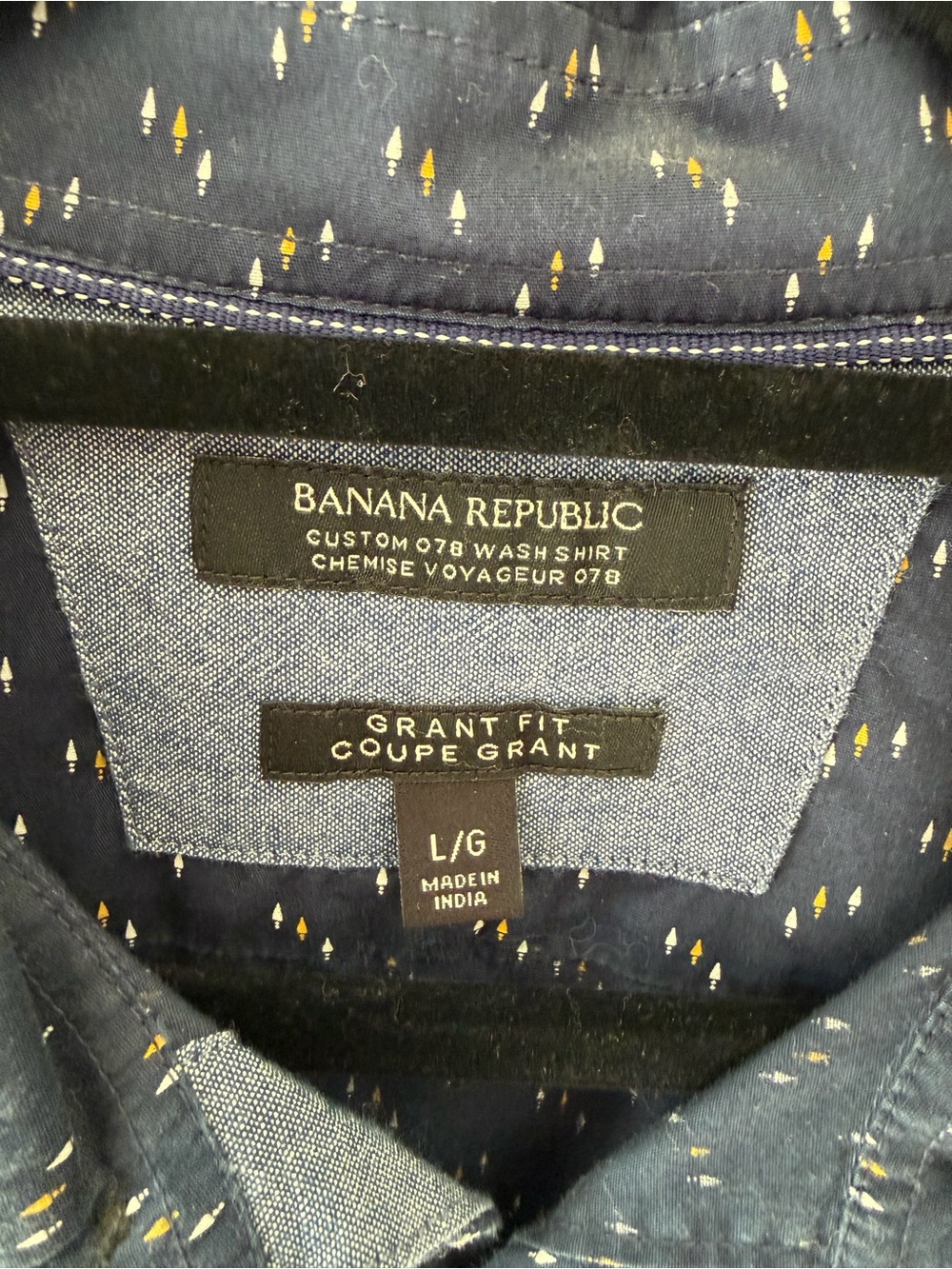 Banana Republic Grant Fit Custom 078 Wash Printed Shirt Men’s Large Navy - Picture 4 of 5